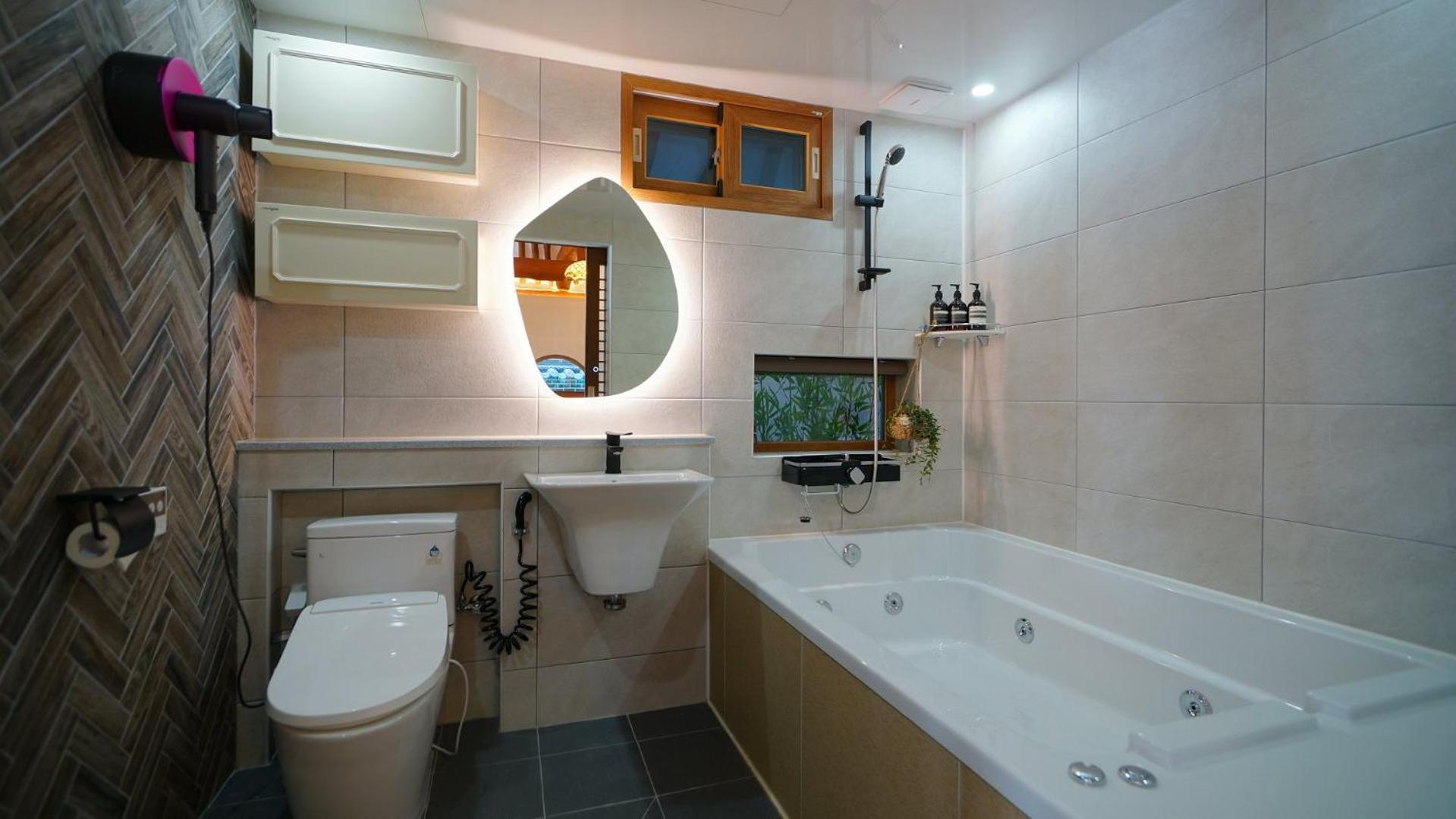 And Spring Hotel Jeonju Luaran gambar