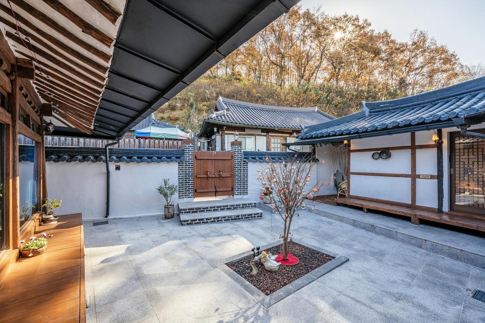 And Spring Hotel Jeonju Luaran gambar